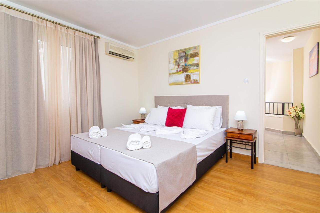 Dermatas Residence Heraklion City Center Esterno foto